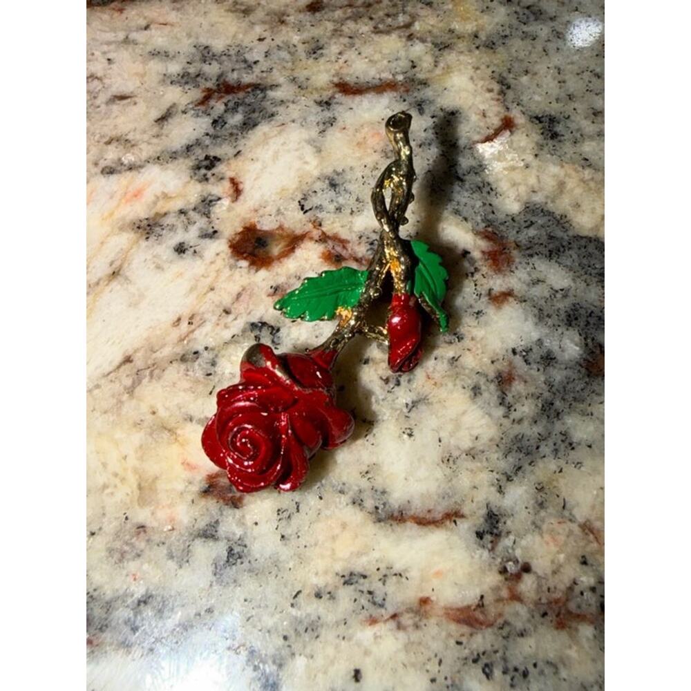 Red Enamel Rose Brooch Pin - Picture 2 of 4